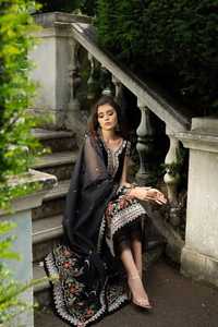 Ocean Blue Anarkali Salwar Suit Vestido de césped digital con estampado pakistaní de aspecto simple para bodas y fiestas - Product Image 4