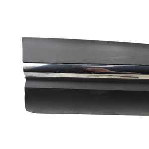 Moulure de porte avant droite Renault Kadjar Série 801863858R (15>) - Product Image 3