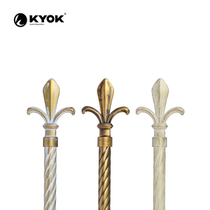 ปลายม่าน KYOK Classic Fleur De Lis สีดำขาว ทำจากพลาสติก สไตล์ดั้งเดิม สำหรับตกแต่งปลายราวม่าน - Product Image 2
