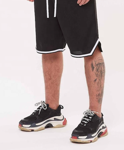 Shorts de sport pour hommes, shorts de basket-ball, séchage rapide, poches, vente en gros, vêtements de sport décontractés, coton-polyester, écologiques, respirants, en maille - Product Image 5