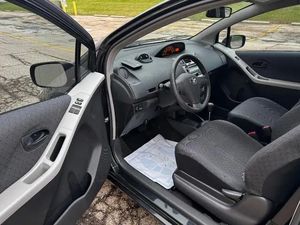 Toyota Ya ris Base 2009 - Product Image 6