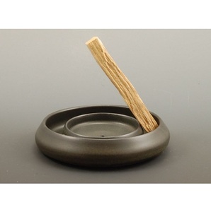 Vintage Iron Metal Palo Santo Holder With Geometric Pattern For Home Fragrance Spiritual <b>Smudge</b> <b>Stick</b> Incense Holder - Product Image 5