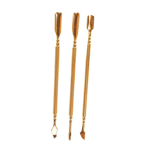 Meilleure vente Poussoir à ongles double face couleur or avec bords tranchants Brosse à ongles de qualité fine pour un travail optimal - Product Image 3