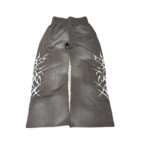 Vente en gros de pantalons de haute qualité pour hommes pantalons de survêtement surdimensionnés en strass lavés à l'acide et délavés au soleil - Product Image 1