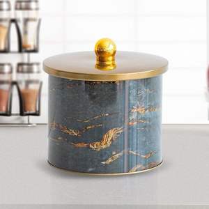 กระป๋องโลหะทรงกลมแบบ1.7L พร้อมที่จับลูกบิด Ø140x125mm สีร็อคและสีทอง - Product Image 1