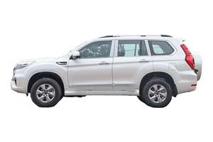 Vente flash : SUV moyen-grand 4x4 2.0 T turbocompressé avec 5 ou 7 places et intérieur en cuir luxueux - Product Image 6