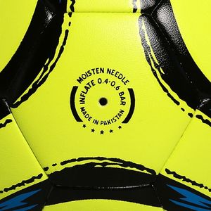 Pallone da calcio ibrido Futsal Indoor dal Pakistan con materiale PU Premium per allenamenti professionali, partite di campionato e attività ricreative - Product Image 5