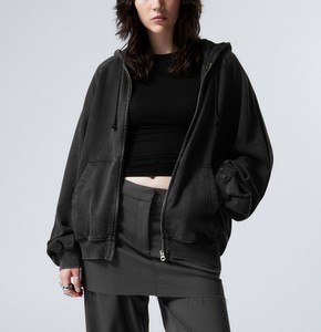 Sudadera con capucha para mujer 2025 ecológica hecha de cuero, precio barato, colección de invierno para uso en exteriores - Product Image 5