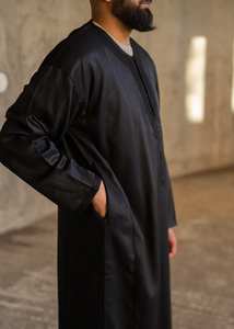 Thobe marocain de qualité supérieure pour hommes, vêtements traditionnels musulmans respirants imprimés numériquement à la main pour un style ethnique décontracté - Product Image 3