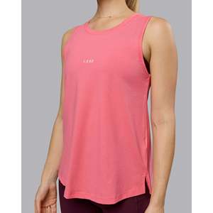 เสื้อกล้ามทรงยาว Go-To FLXCotton สีชมพูเลมอนเนด-ขาว ผ้าถักระบายอากาศดี สวมใส่สบาย ไซส์เดียว  พร้อมปักโลโก้ด้านหน้า - Product Image 3