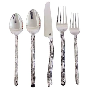 ชุดช้อนส้อมโลหะสแตนเลสงานแฮนด์เมดผู้ผลิตและส่งออกชุดเครื่องใช้บนโต๊ะอาหารโลหะดีไซน์ใหม่ - Product Image 2