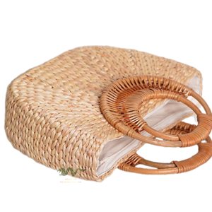 Lujoso y elegante bolso de jacinto de agua diseñado para atrapar la tendencia 2024 para mujeres - Product Image 3