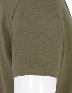 เสื้อยืดโปโลแบบถักลายสก็อตเสื้อยืดแบบสวมหัวลายสก็อตสีแดงและดำ - Product Image 5