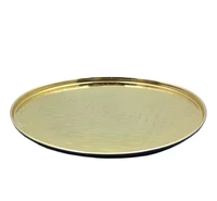 Assiette de service ovale en céramique de couleur brun foncé, avec bord décoratif, logo personnalisé, fabrication artisanale, passe au lave-vaisselle, moderne et luxueuse