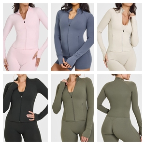 Veste pour femmes avec logo personnalisé, coupe ajustée, haut de sport, manches longues, fermeture éclair intégrale, vêtements de yoga actifs, vêtements de sport - Product Image 3