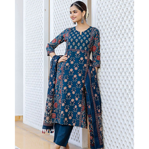 Alta calidad verano especial elegante y transpirable diseñador Cambric algodón A-Line Kurti con pantalón a juego Dupatta conjunto - Product Image 1