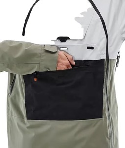 Chaqueta de Esquí Impermeable Personalizada -Tex, Cortavientos para Senderismo, con Capucha para Snowboard, Invierno, Calefactada, con Aislamiento Thinsulate para Hombre - Product Image 4