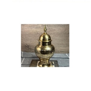 Elegante Jarrón Decorativo Redondo Pintado a Mano en Color Dorado y Negro, Recipiente Metálico para Almacenamiento de Alimentos con Tapa - Product Image 5