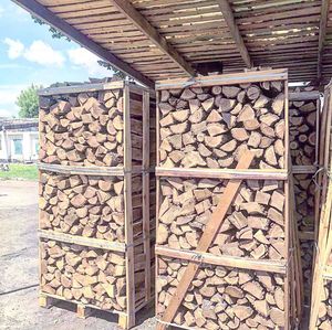 Kiln-Dried Split Top Grade Spruce Wood Firewood <b>Logs</b> Ready Use Square Shape 17cm Length Economical Prices Energy-Related. - Product Image 1