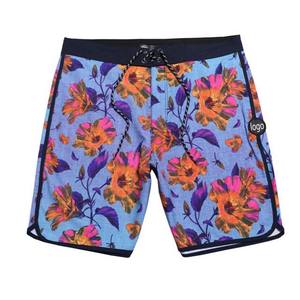 Pantalones cortos de hombre de cintura elástica con estampado de sublimación de algodón y poliéster de alta calidad para deportes de verano de talla grande y diseño personalizado 2024 - Product Image 3