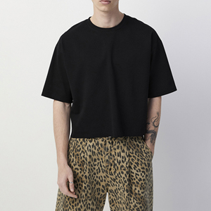 Camiseta con gráfico de peso pesado de 240gsm de gran tamaño para hombre, ropa de calle de 100% algodón, estilo personalizado, corte cuadrado recortado con logotipo - Product Image 1