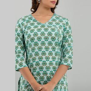 Women's Cotton Straight Kurta with Sea Green Floral Print (SHKUP1220) - Product Image 5
