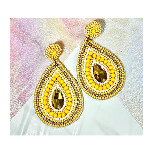 Nouvelles boucles d'oreilles colorées de perles de meilleure qualité pour les fêtes et les occasions de festival Achetez maintenant au prix le plus bas - Product Image 5