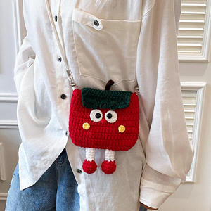 Muñeca de ganchillo de algodón roja mediana, diseño de sandía, estilo caricatura, hecha a mano, tejida, de moda, ecológica, portátil, magnética para mujer - Product Image 3