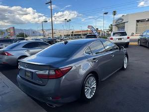 Bien utilisé 2017 Lex-us ES 350 FWD - Product Image 3