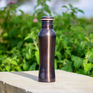 Botellas de cobre de nuevo diseño con diferentes acabados 900-950 ml Capacidad de agua Botella de cobre martillado con diamante - Product Image 4