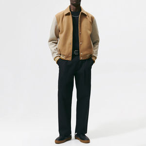 Veste universitaire pour hommes de haute qualité laine/polyester matériau antibactérien écologique coupe confortable vêtements d'hiver élégants OEM - Product Image 3