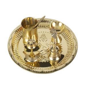Diseño de clase superior Metal chapado en oro Pooja Thali con soporte Agarbatti y soporte Diya Diwali Pooja Wedding Mandap Welcome Thali - Product Image 4