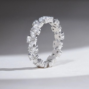 Anillo de Eternidad con Diamantes Corte Marquesa, Oro Blanco/Rosa y Amarillo de 18K, Anillo de Boda Floral, Diamantes Cultivados en Laboratorio, Joyería Fina para Novia - Product Image 3