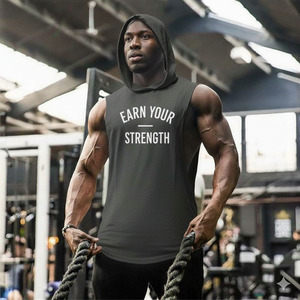Bán buôn người đàn ông của không tay Workout hoodie Thể hình phòng tập thể dục Tank Top với mui xe - Product Image 4