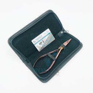 Pince à micro-perles en acier inoxydable de qualité chirurgicale solide 2 trous outil d'extension de cheveux professionnel multifonctionnel couleur or rose - Product Image 2