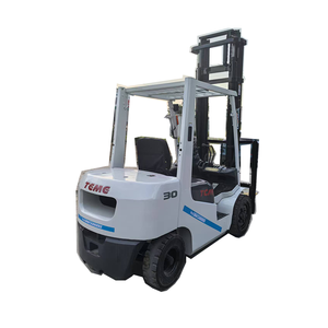 Chariot élévateur diesel TCM de 3 tonnes de haute qualité, d'origine japonaise, d'occasion, avec moteur et roulements, en vente - Product Image 1