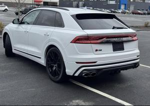 2023 Audi SQ8รถเก๋งเปิดประทุน, เครื่องยนต์ดีเซลมือสองเครื่องยนต์แก๊สเกียร์อัตโนมัติเบาะหนังกล้องด้านหลังซ้ายบังคับเทอร์โบสีเข้ม