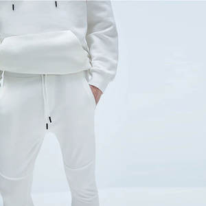 Trending Winter Streetwear Conjunto de dos piezas Ropa deportiva de calidad superior Personalizar su propio logotipo Conjunto de chándal Cremallera completa 100% algodón - Product Image 5