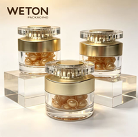 Pot en plastique pour 30 capsules de sérum