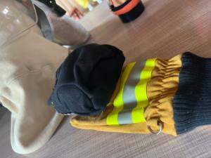 Résistance à la chaleur Aramide Pompier Gants de sécurité Résistant au feu Pompier Pompier Gants en cuir Ventes directes d'usine - Product Image 5