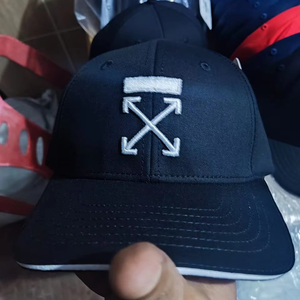 Casquette de baseball structurée à 5 panneaux et 6 panneaux brodés pour hommes, style hip hop sportif avec logo sur toile pour la fête. - Product Image 3