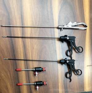 Kara Mediclust Instruments chirurgicaux laparoscopiques 3 mm : Pince à aiguille, Pince simple, Ciseaux courbés, Trocart tranchant - Product Image 3