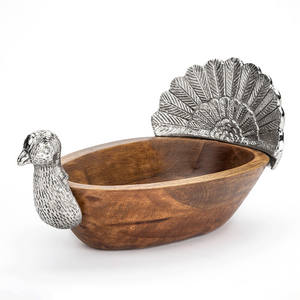 ถาดเสิร์ฟไม้พร้อมด้ามจับโลหะแบบโบราณพื้นผิวขัดเงาเหมาะสำหรับงานรื่นเริงงานวันเกิดและงานเลี้ยงครอบครัว - Product Image 1