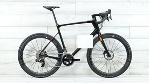 VENTES AUX ENCHÈRES Vélo de route G-i-anttt Defyy Advancedd 1 RivalleeTap AXSs - 2017 - Product Image 1