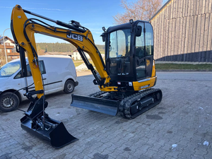 Mini-excavatrice compacte JCB 18Z-1 de 1,8 tonne de qualité supérieure pour la construction, l'agriculture et l'aménagement paysager, disponible en gros - Product Image 3