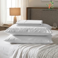 Drap de lit en percale peignée 200 TC, tissu frais, respirant et durable, idéal pour l'hôtellerie et l'usage institutionnel