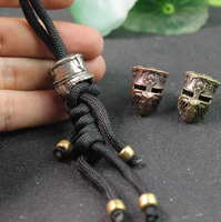 Croisé samouraï casque couteau perles lanière pendentifs bricolage Paracord corde perles accessoires rétro garde masque EDC outil breloques laiton