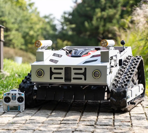 Nouveau STOCK Tondeuse à gazon chenillée multifonctionnelle de qualité industrielle à moteur 2 temps avec télécommande intelligente et désherbeur rotatif à 360 degrés pour jardin - Product Image 2