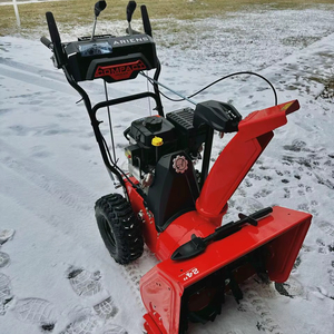 Souffleuse à neige haute puissance réglable avec contrôle précis de la direction, composants principaux du conduit réglable robuste, engrenages et moteur - Product Image 6