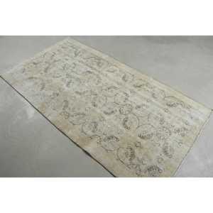 Tapis turc vintage de 3,5 x 6,9 pieds, tapis en laine blanche unie - Product Image 2